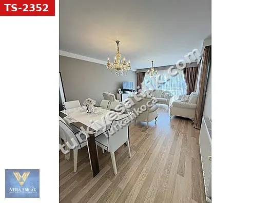 3+1 K.MUTFAK HAVUZLU D.GAZ VE ANKASTRELİ SİTE İÇERİSİNDE !