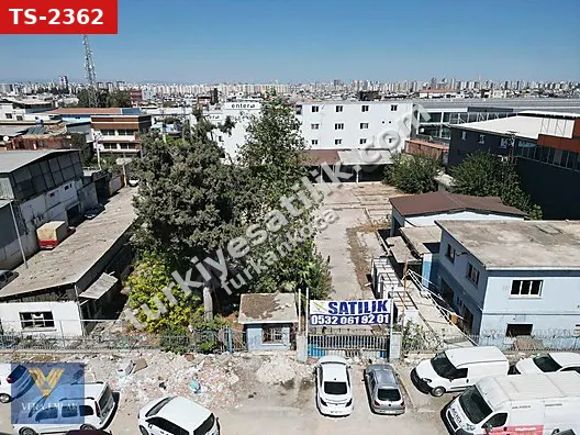 E5'de 2.40/0.70 İNŞAATA AÇIK TEK TAPU KÖŞE PARSEL ARSA!